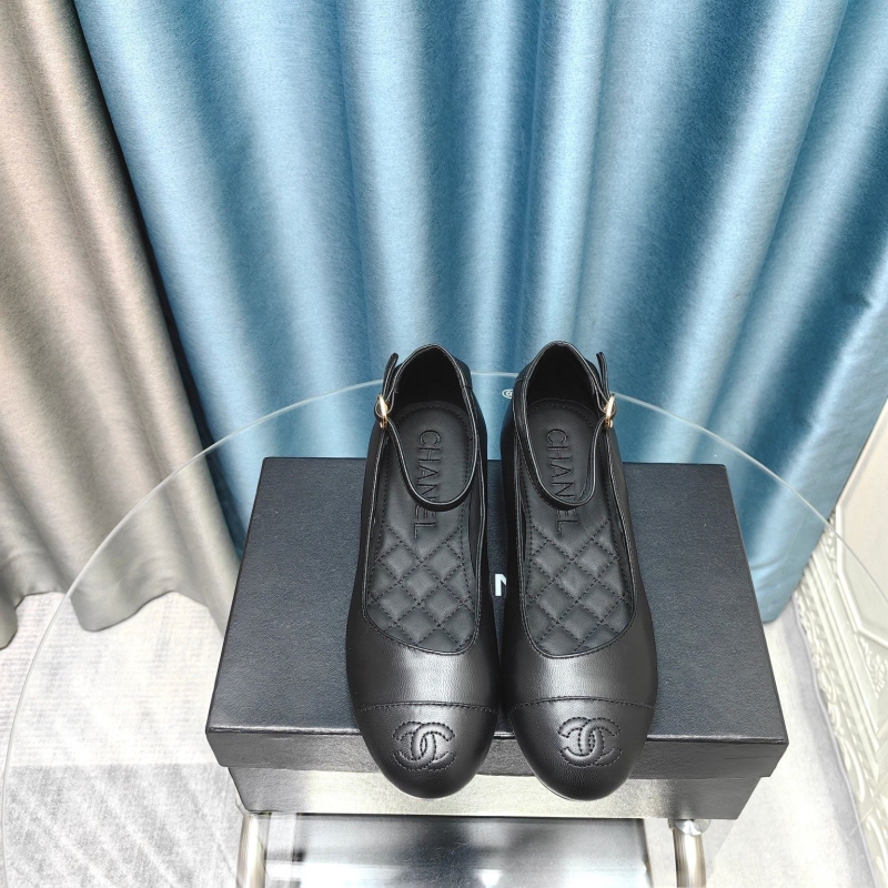 Ch*el high heels